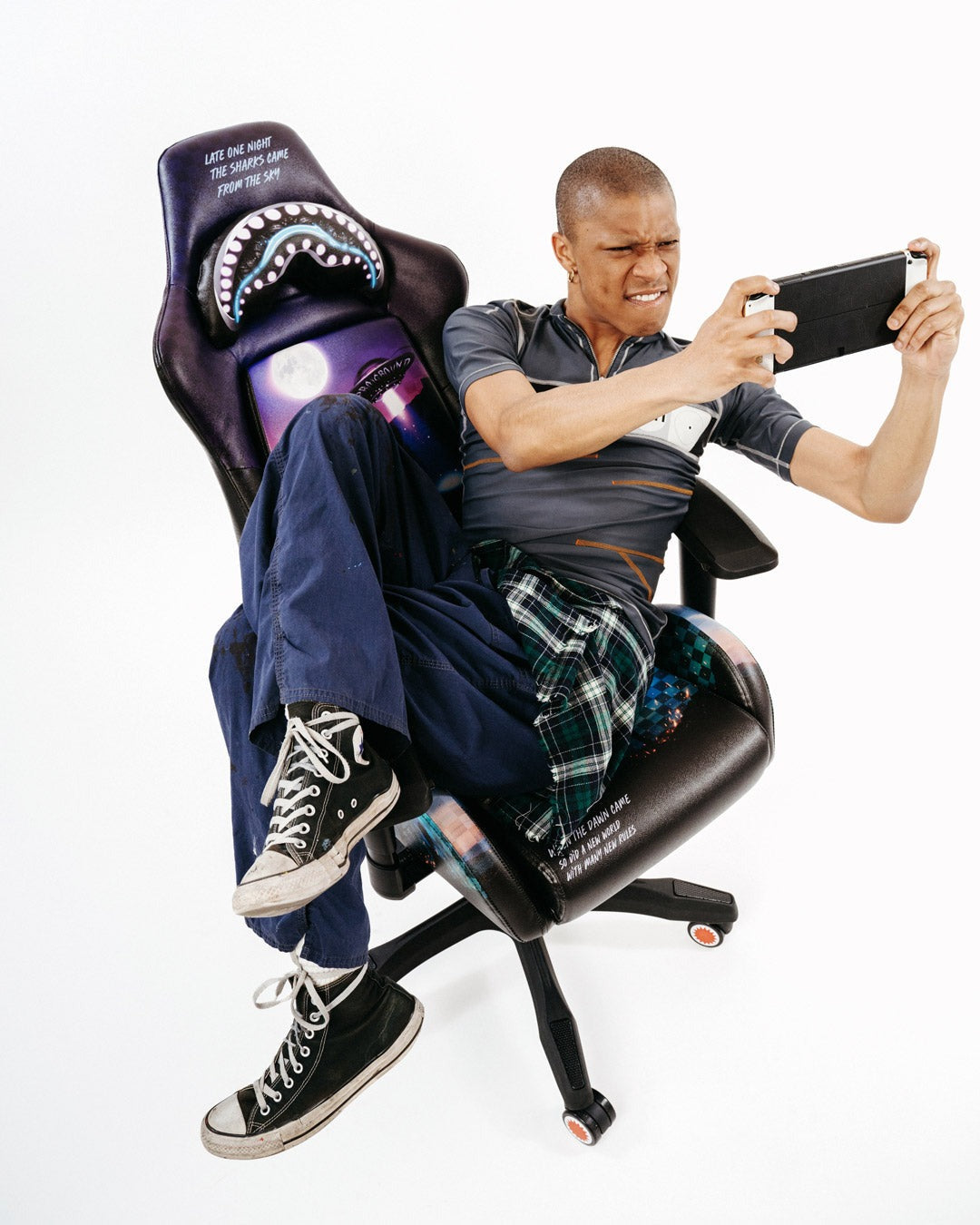 LATE ONE NIGHT CHAIR